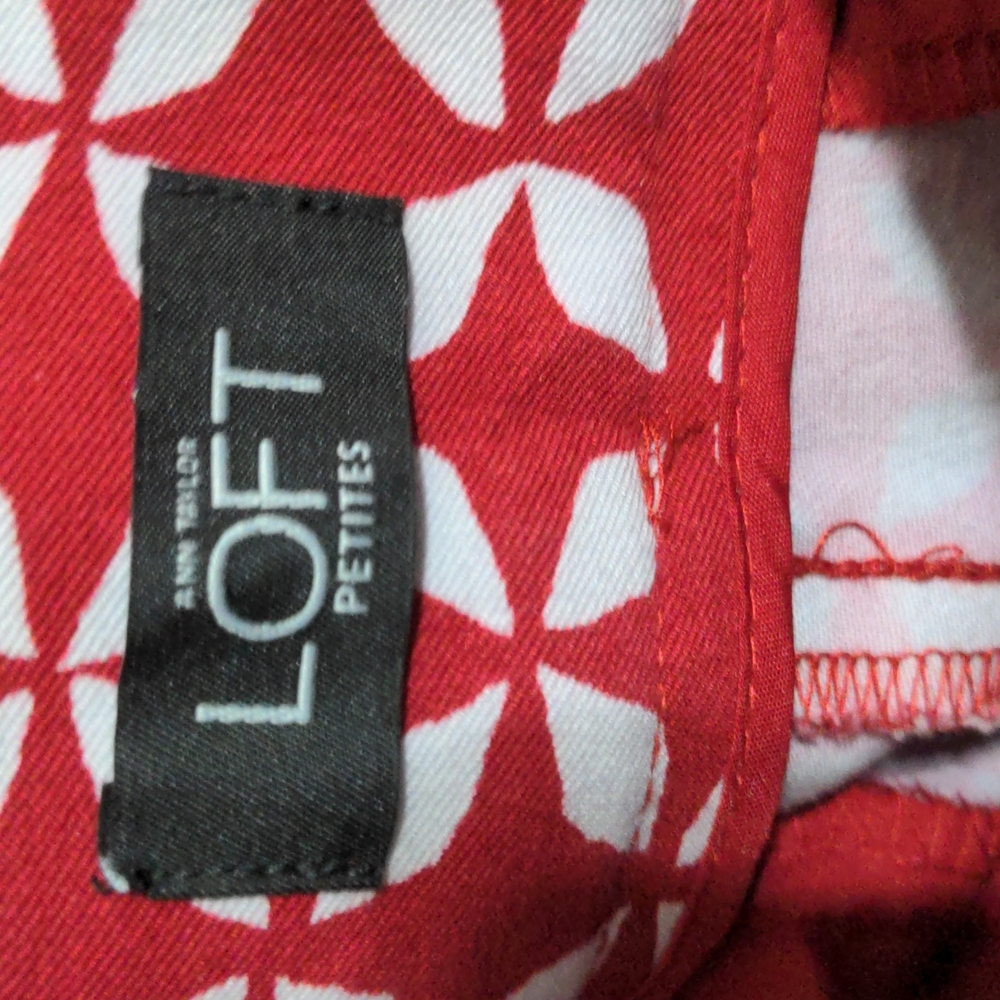 Ann Taylor Loft Women's Red & White Julie Skinny Pants. Size 6 P - Picture 5 of 7
